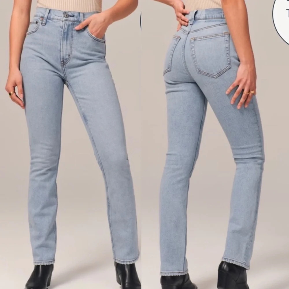 Abercrombie & Fitch The 90’s Straight Ultra High Rise Jeans